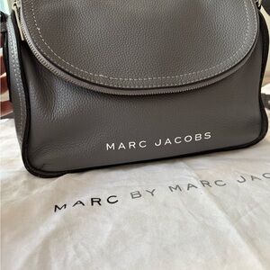 Marc Jacobs The Groove Messenger Bag